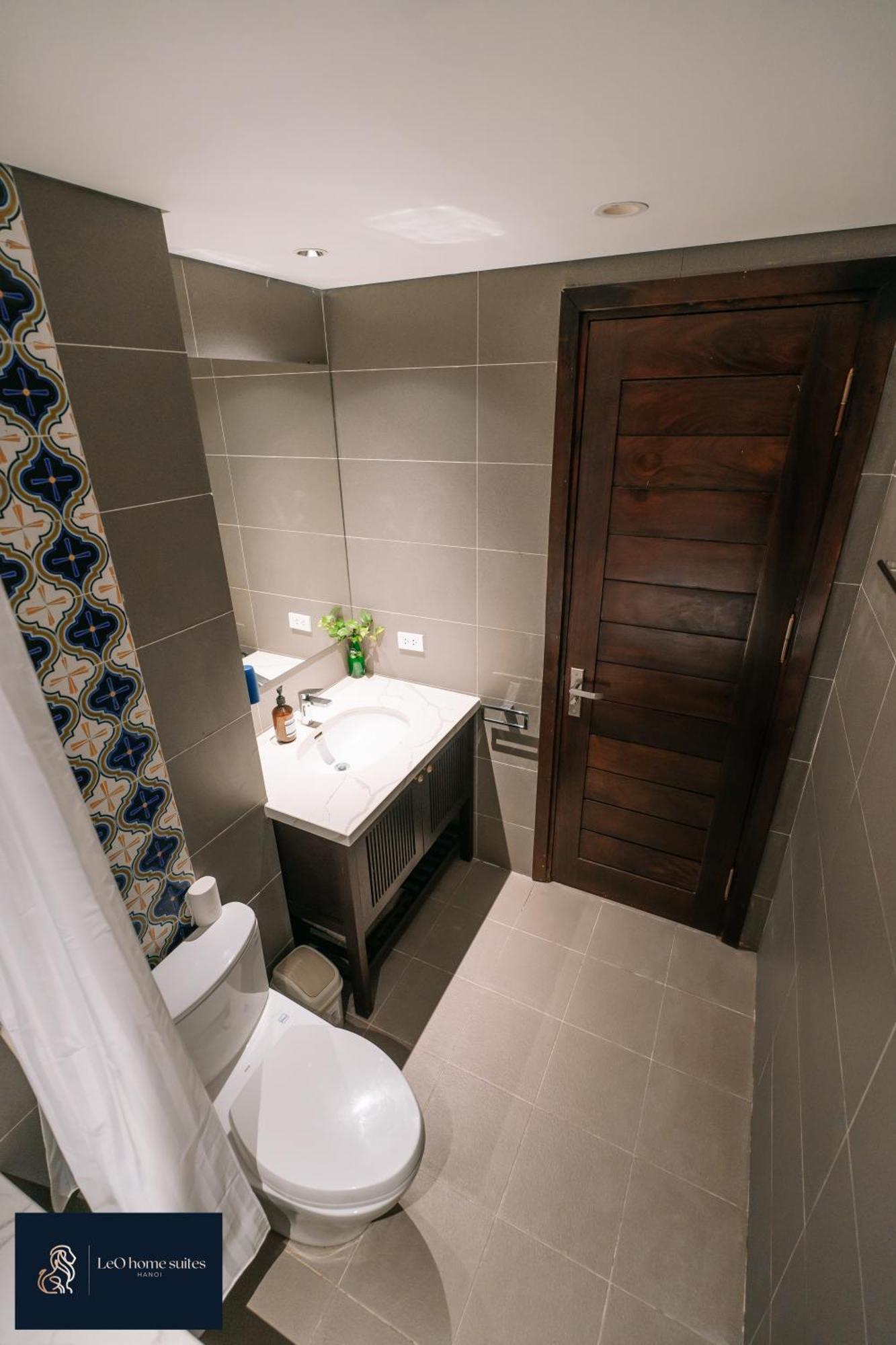 Home Suites -Natural Light -Projector -Spacious - 2Br Incenter Ханой Экстерьер фото