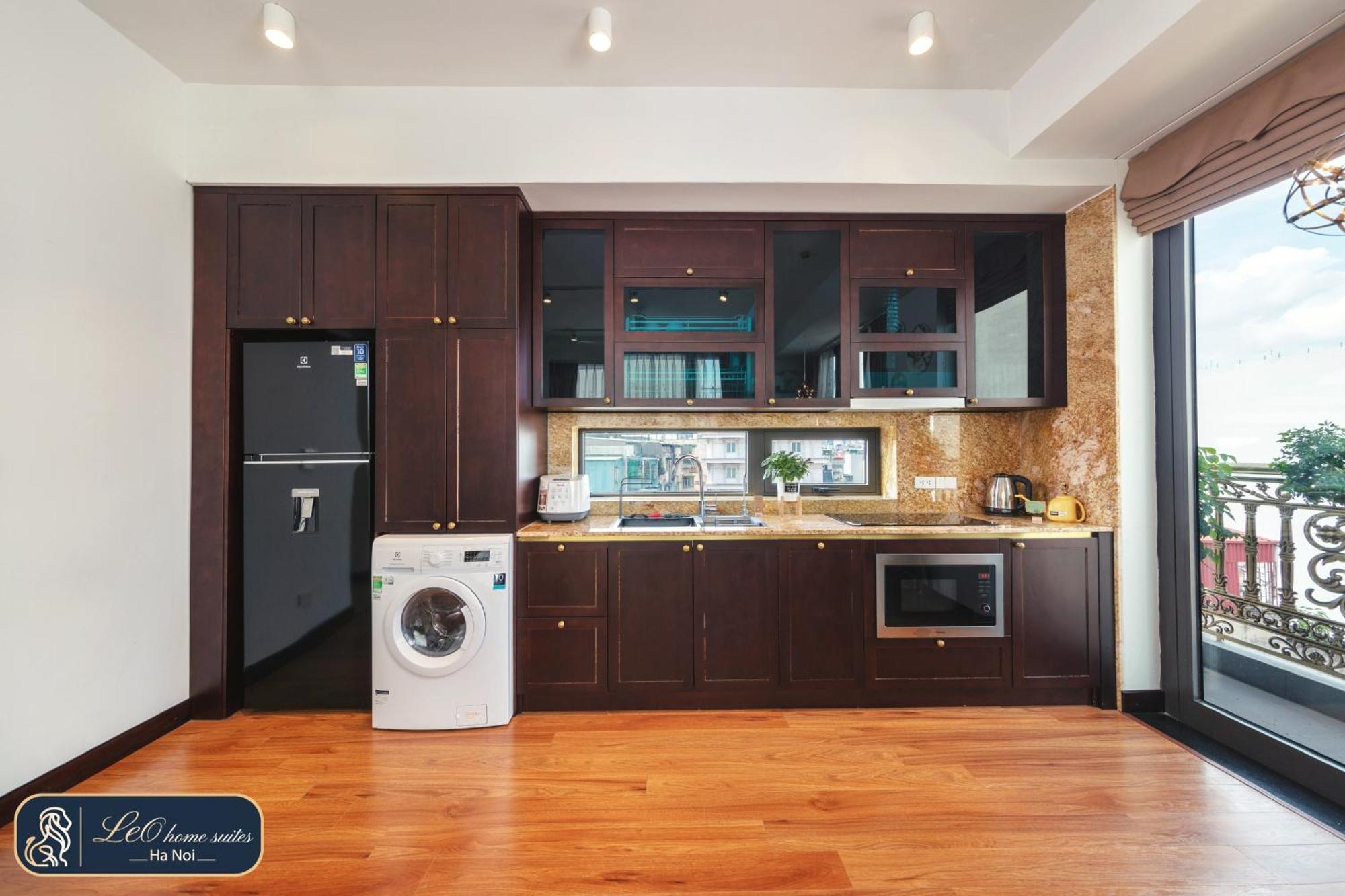 Home Suites -Natural Light -Projector -Spacious - 2Br Incenter Ханой Экстерьер фото